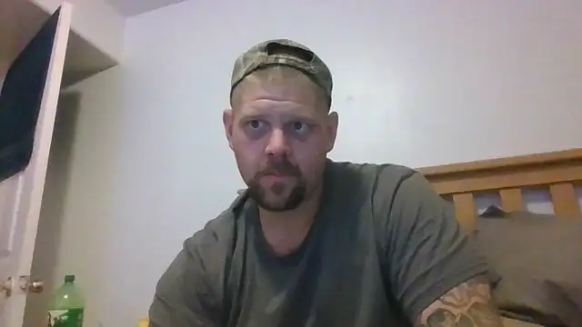 Snapshot of Bighen511@xh chatting on 10-30-25, 01:40 Bighen511xh online show from 10-30-25, 01:40