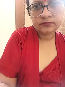 Snapshot of Couple_hardfucking chatting on 10-13-25, 10:26 Couple hardfucking online show from 10-13-25, 10:26