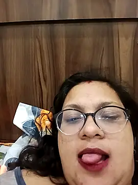 Snapshot of Couple_hardfucking chatting on 11-19-25, 12:32 Couple hardfucking online show from 11-19-25, 12:32