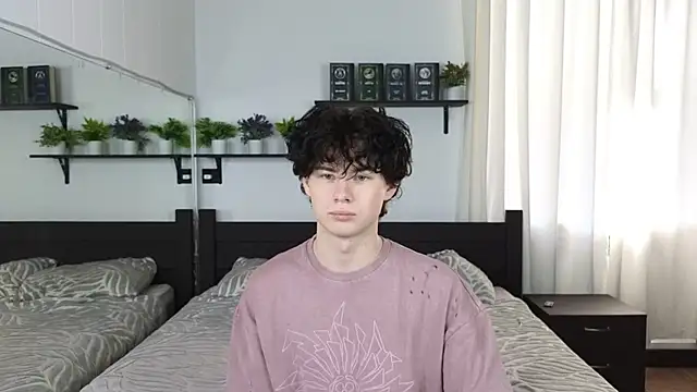 Cute Mike online show from 02-01-26, 04:33