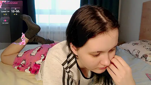 katlynaccerman online show from 11-19-25, 09:20