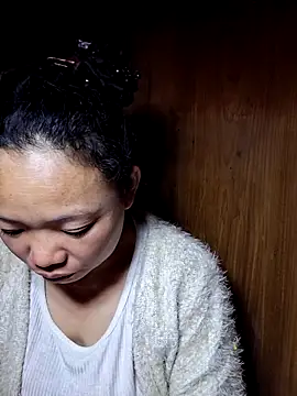 miomio-12 online show from 12-14-25, 09:41