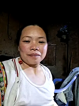 miomio-12 online show from 12-16-25, 12:32