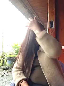 Snapshot of miomio-12 chatting on 03-14-26, 10:10 miomio-12 online show from 03-14-26, 10:10