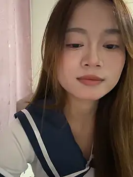 qingzi1218 online show from 10-28-25, 10:41