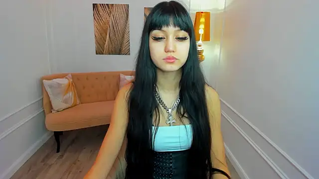 TiffanyYounge online show from 02-04-26, 12:11