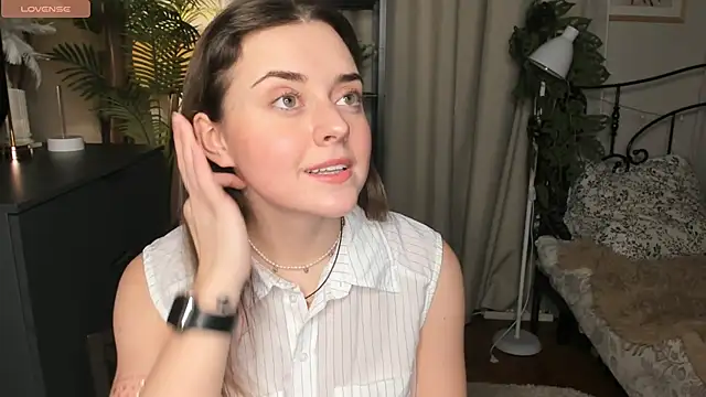 ThelmaJusto online show from 12-05-25, 03:41