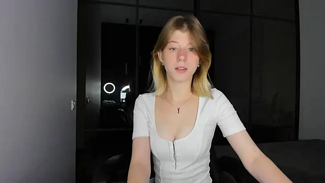 Bellacams online show from 10-05-25, 06:06