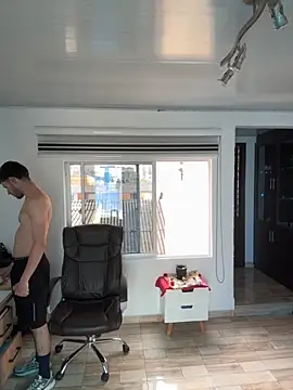 noah red online show from 11-20-25, 01:00