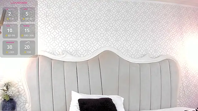 Snapshot of MarcelaCortes chatting on 03-25-26, 09:21 MarcelaCortes online show from 03-25-26, 09:21