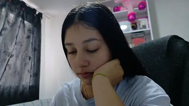 KOREN JALAA online show from 06-22-26, 07:44