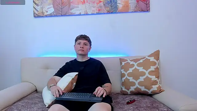 Leoo Miller online show from 10-09-25, 08:51