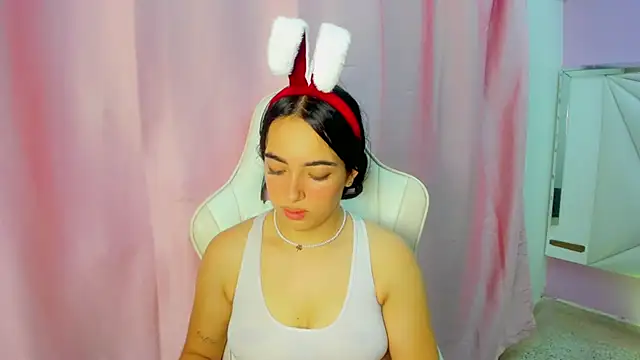 cielooo  online show from 12-16-25, 08:25