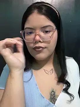 GabrielleMarsh1 online show from 10-24-25, 02:41