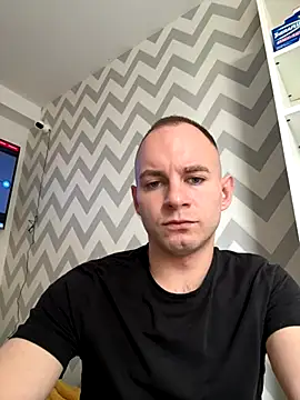 Snapshot of seriy4301 chatting on 10-16-25, 11:33 seriy4301 online show from 10-16-25, 11:33