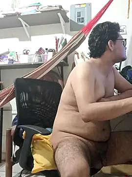 Snapshot of JoseChubby chatting on 10-06-25, 09:34 JoseChubby online show from 10-06-25, 09:34