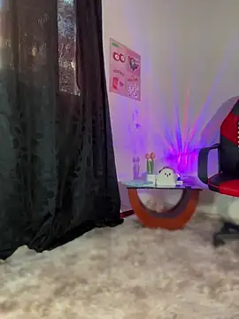 AlannaDollx online show from 11-15-25, 01:40