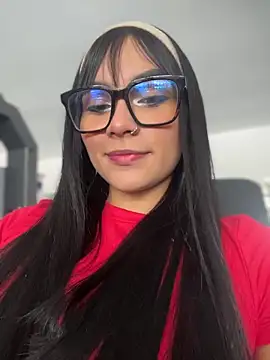 AlannaDollx online show from 05-02-26, 05:07