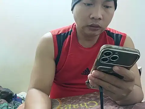 Snapshot of Anhdaubep chatting on 10-31-25, 07:15 Anhdaubep online show from 10-31-25, 07:15