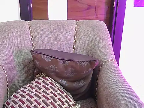 cute zaraa online show from 01-06-26, 05:33