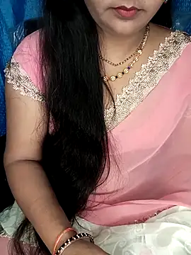 Snapshot of Rashmi_011 chatting on 04-01-26, 11:35 Rashmi 011 online show from 04-01-26, 11:35