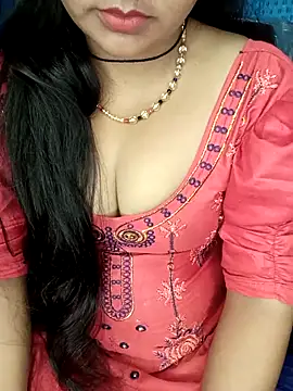 Snapshot of Rashmi_011 chatting on 05-04-26, 11:56 Rashmi 011 online show from 05-04-26, 11:56