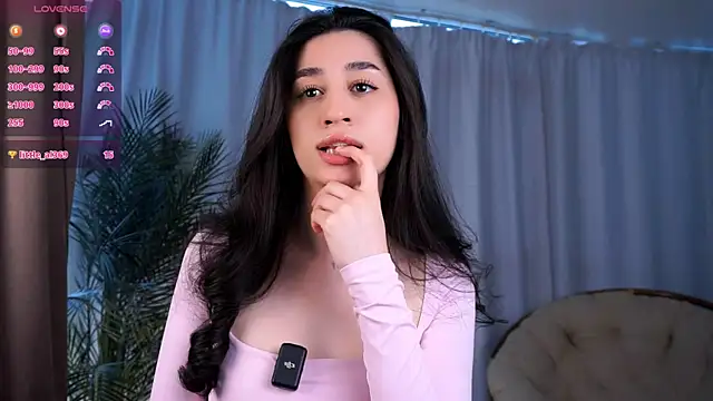 Snapshot of kayaangell chatting on 11-08-25, 03:18 kayaangell online show from 11-08-25, 03:18