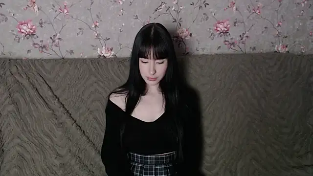NaemiiBlush online show from 04-01-26, 11:57
