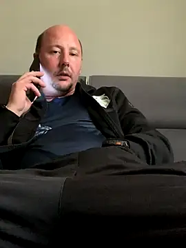 Snapshot of malex57 chatting on 11-07-25, 03:12 malex57 online show from 11-07-25, 03:12