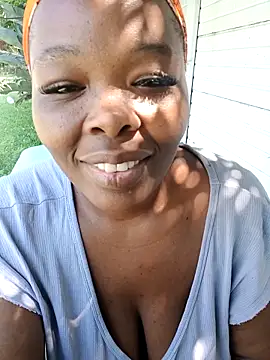 Snapshot of Bigboobsbooty chatting on 02-20-26, 08:49 Bigboobsbooty online show from 02-20-26, 08:49