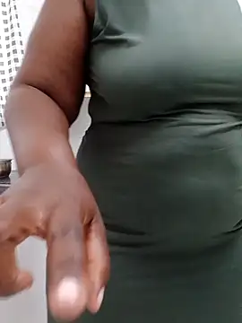 Snapshot of Bigboobsbooty chatting on 03-04-26, 01:17 Bigboobsbooty online show from 03-04-26, 01:17