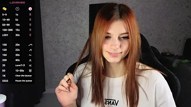 Snapshot of kitti_sweett chatting on 01-06-26, 10:34 kitti sweett online show from 01-06-26, 10:34