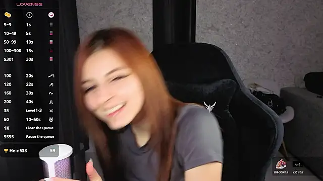 Snapshot of kitti_sweett chatting on 01-12-26, 09:20 kitti sweett online show from 01-12-26, 09:20