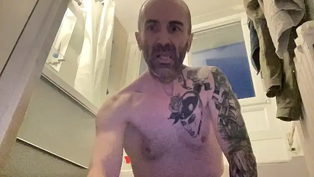 slave44nantes online show from 02-04-26, 06:52