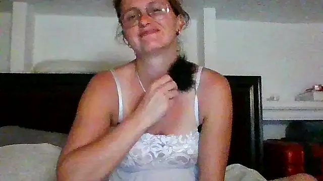 xcrazzycat online show from 10-07-25, 08:06