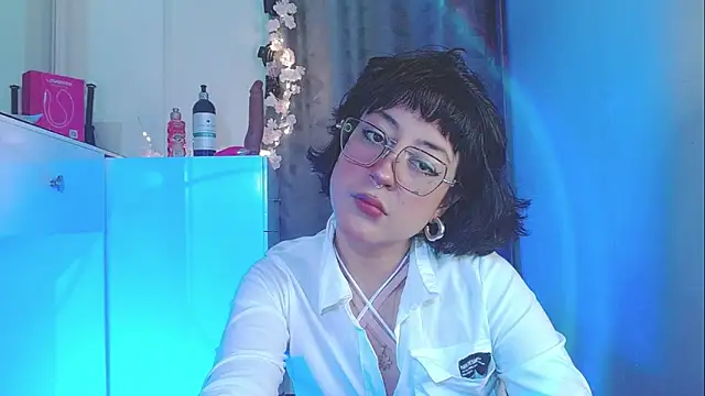 zora blue777 online show from 10-16-25, 12:00