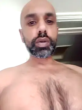 T1T012 online show from 03-10-26, 01:38