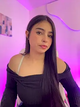 Iam Valentinaaa online show from 10-06-25, 05:43