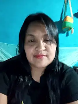 Snapshot of lucia00xx chatting on 01-09-26, 02:47 lucia00xx online show from 01-09-26, 02:47