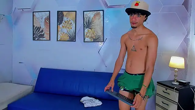 Justin rain online show from 11-02-25, 06:32