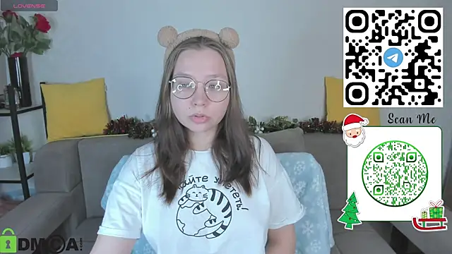 Nuura Moore online show from 01-06-26, 01:09