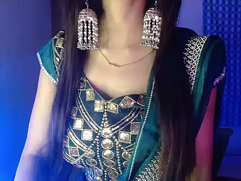 Roiseeee online show from 03-01-26, 04:58