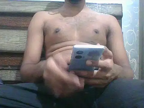 fueyyvvirub online show from 06-06-26, 07:07