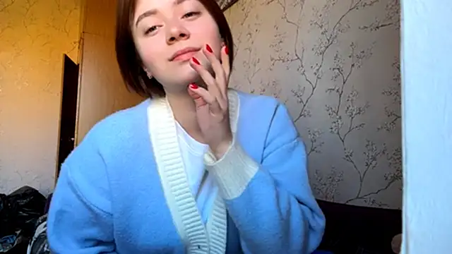 Snapshot of FrancesSoran chatting on 10-19-25, 10:16 FrancesSoran online show from 10-19-25, 10:16