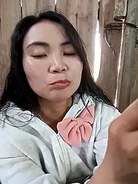 kun-love online show from 10-30-25, 02:46