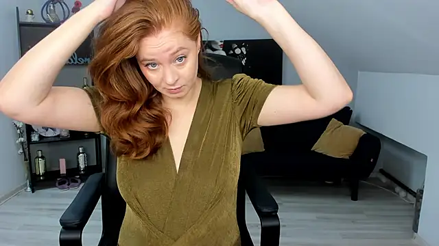 AlexaDucasse online show from 10-08-25, 03:59