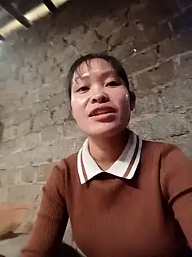 Young vietnamese online show from 10-07-25, 02:09