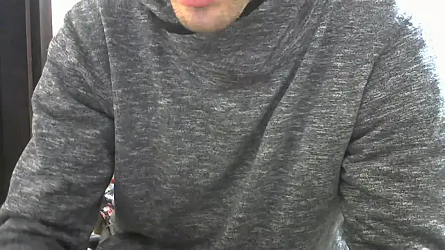 Snapshot of MakabulaAndrey chatting on 10-10-25, 01:54 MakabulaAndrey online show from 10-10-25, 01:54