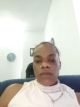 GlobeTrottieHottie1 online show from 10-09-25, 02:48