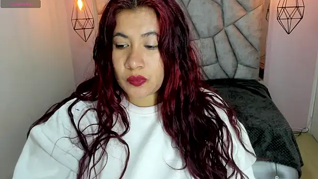Snapshot of Addyy_02 chatting on 04-15-26, 07:10 Addyy 02 online show from 04-15-26, 07:10